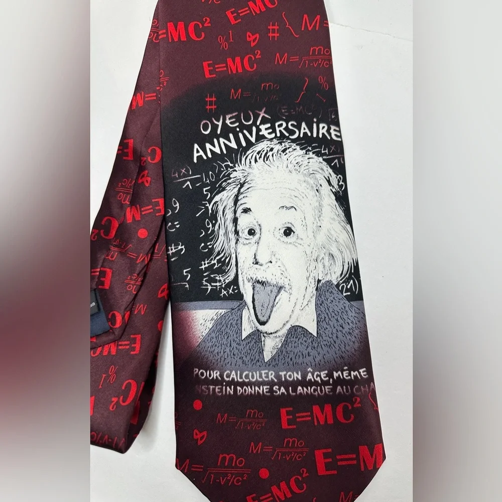 Robin Ruth Men's Albert Einstein Red Burgundy Graphic Print Physics Science Tie